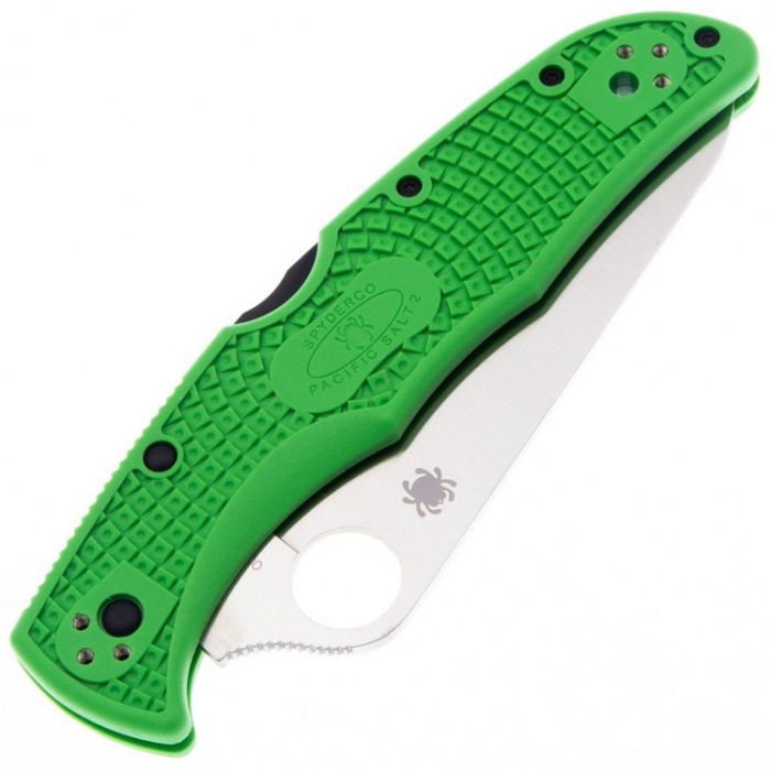 Нож складной Pacific Salt 2 Spyderco, сталь LC200N, рукоять Green FRN