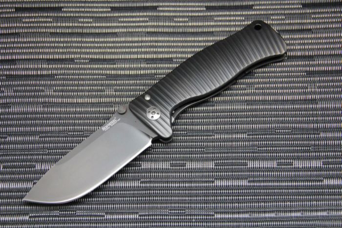 Нож складной LionSteel SR1 PVD, сталь Sleipner, рукоять титан